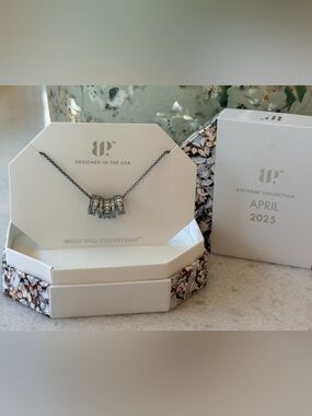 Signature Pavé Silver Pendant Necklace - Her Beautiful Soul